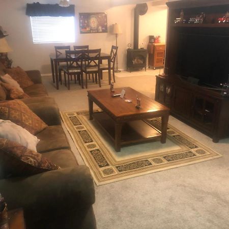 Beautiful Secluded 2 Bedrooms 1 Bathroom Apartment South Weber Extérieur photo